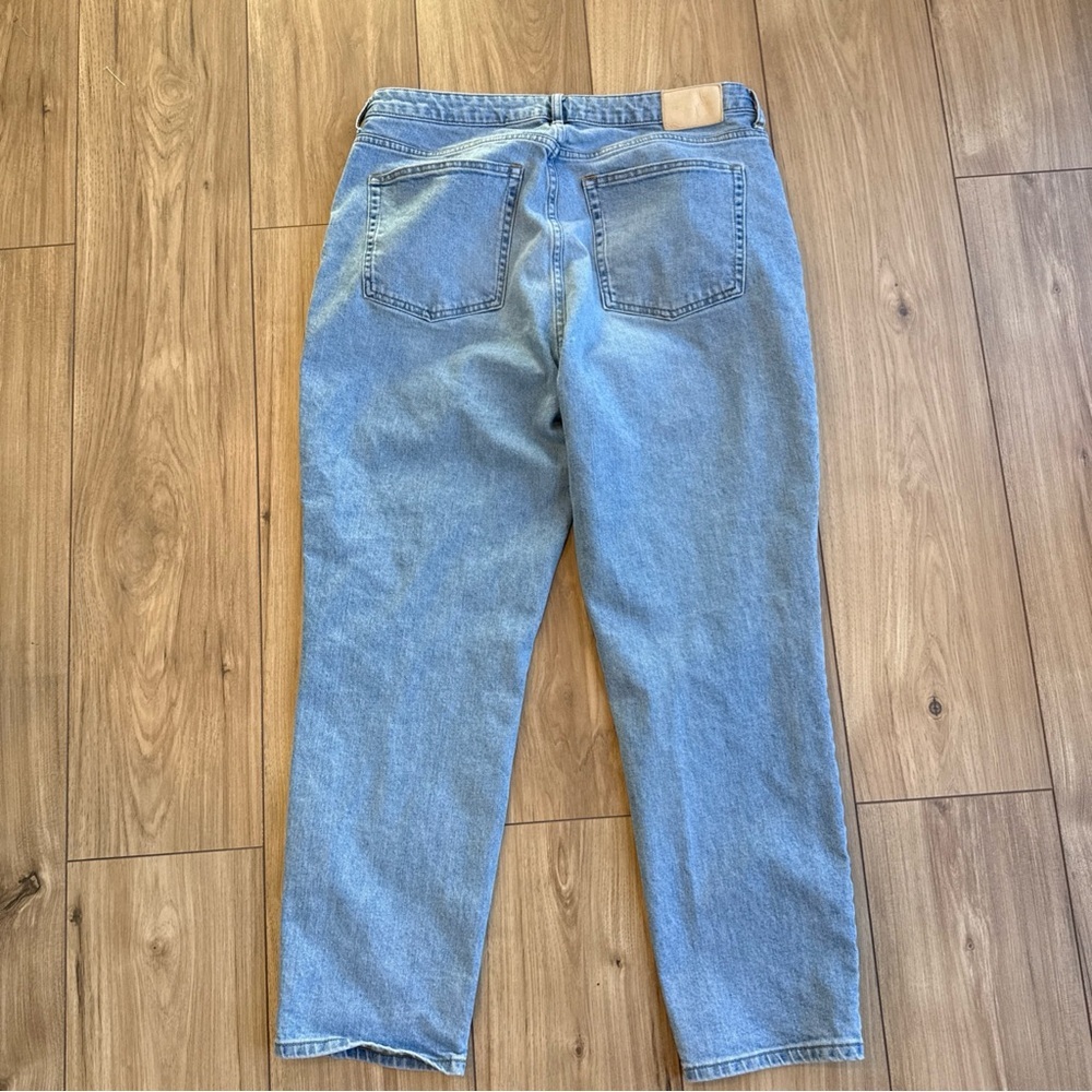 Everlane Women's Curvy Cheeky Jean Light Blue Denim Wash Size 33 Straight - Picture 8 of 10
